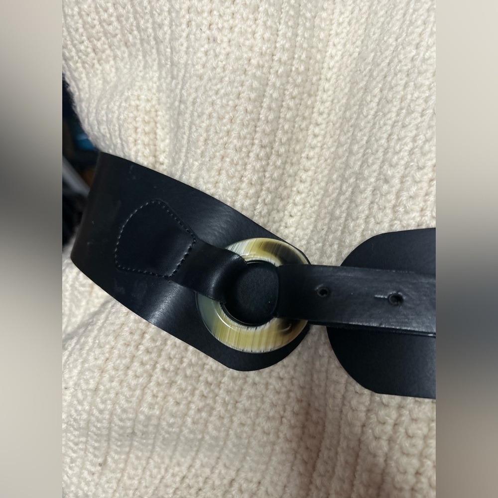 Olsen wide leather belt - Picture 9 of 11